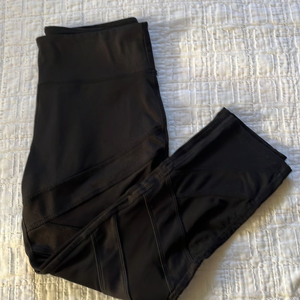 Jessica Simpson The Warm Up Size M Black Leggings Yoga Pants